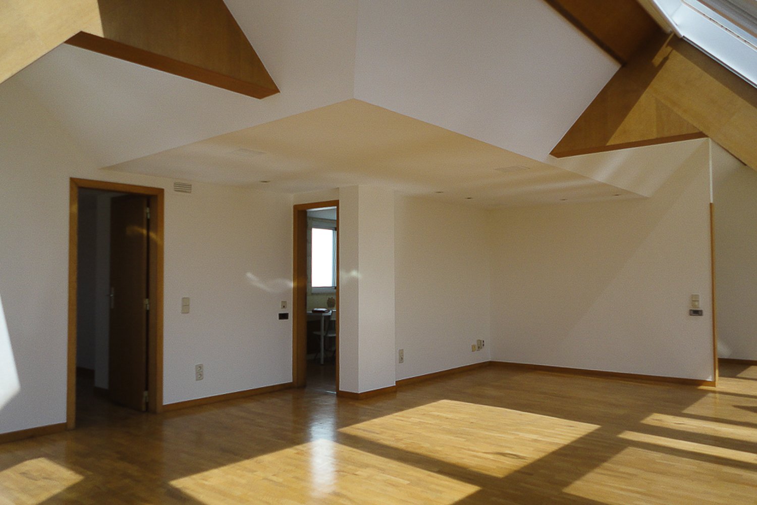 006_atico-duplex-juana-de-vega-coruña-galicia-venta-CCVO-Design-and-Staging_ANTES